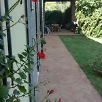 Esther Bed & Breakfast
