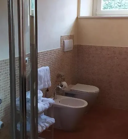 Esther 4* Маранелло