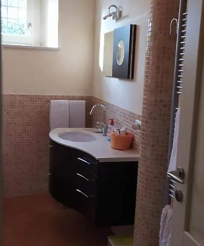 Bed and Breakfast Esther Μαρανέλλο